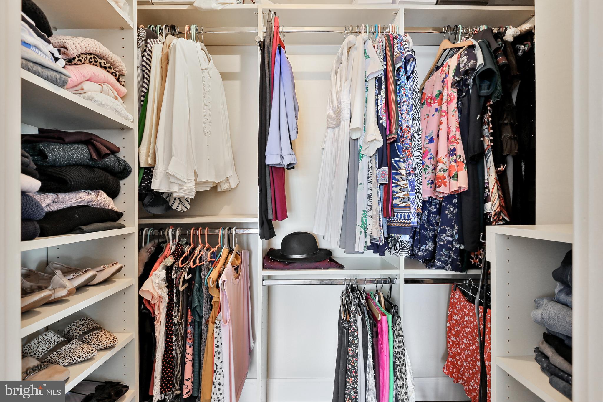 HARBOR EAST - Residential