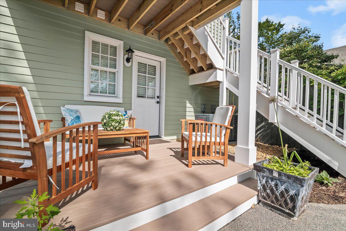 EASTON - Residential