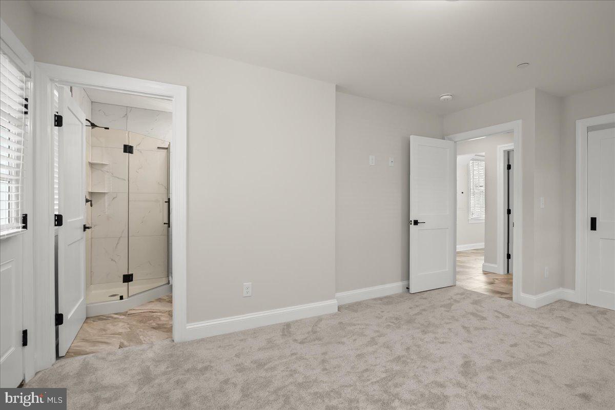 EASTON - Residential