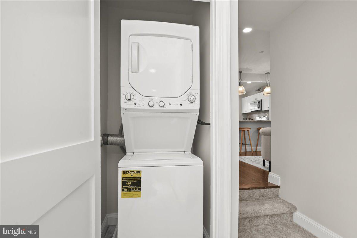 EASTON - Residential