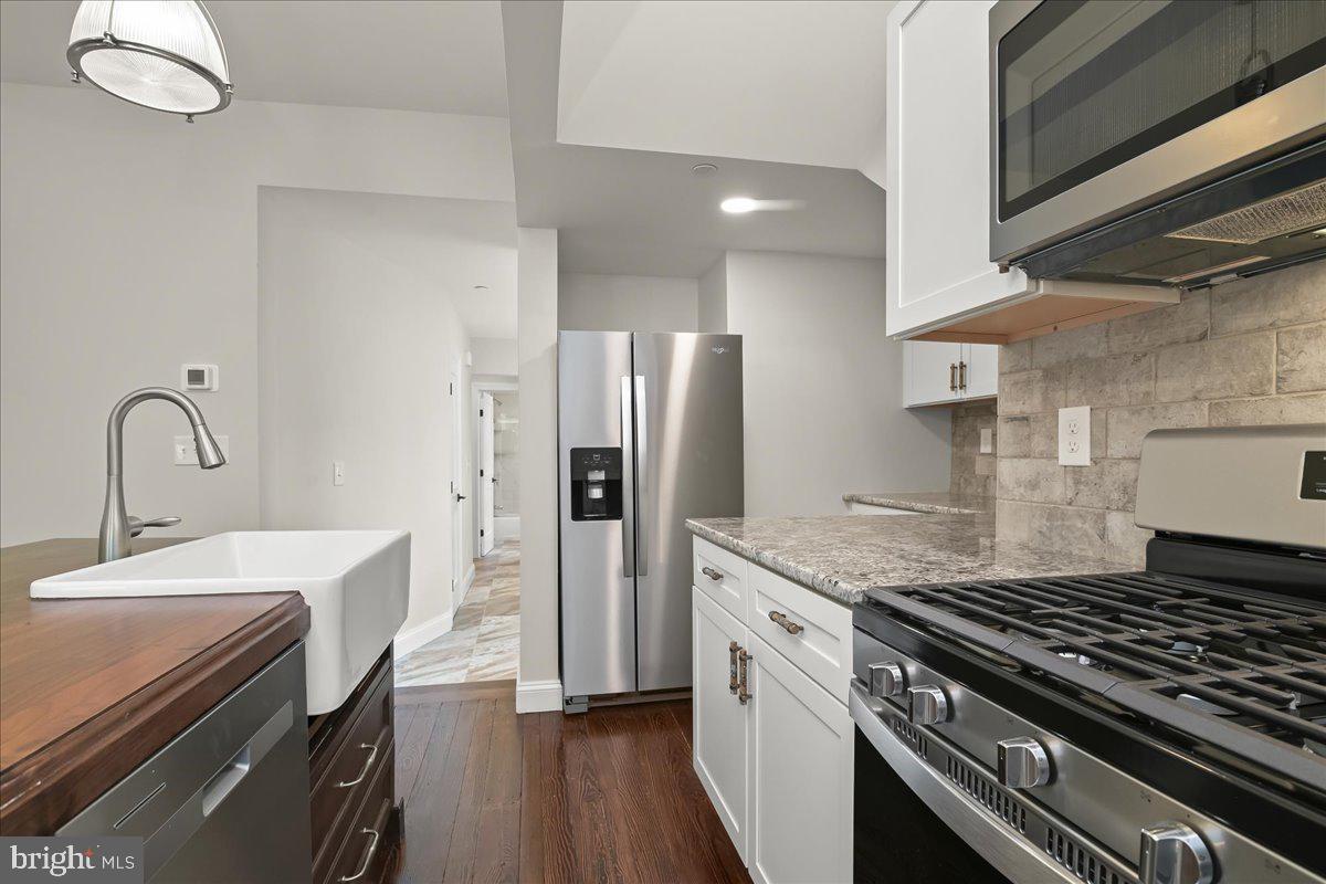 EASTON - Residential