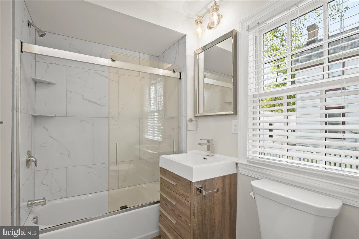 EASTON - Residential