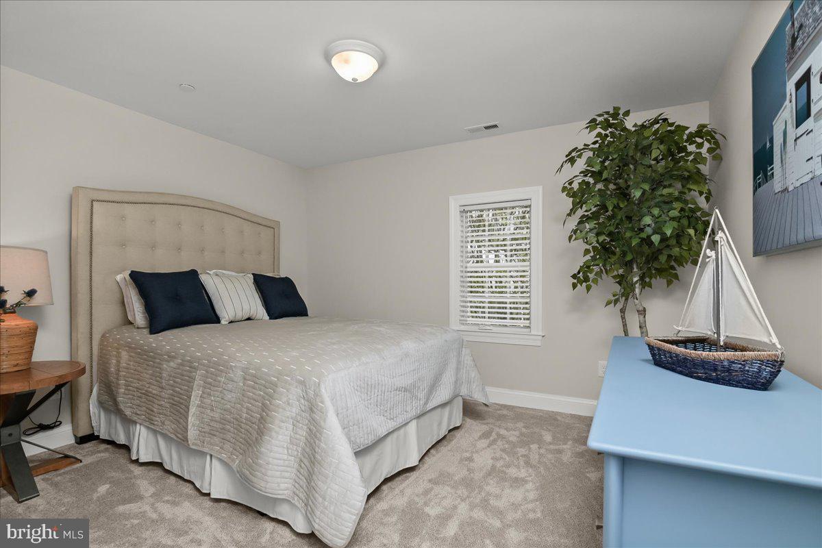 EASTON - Residential