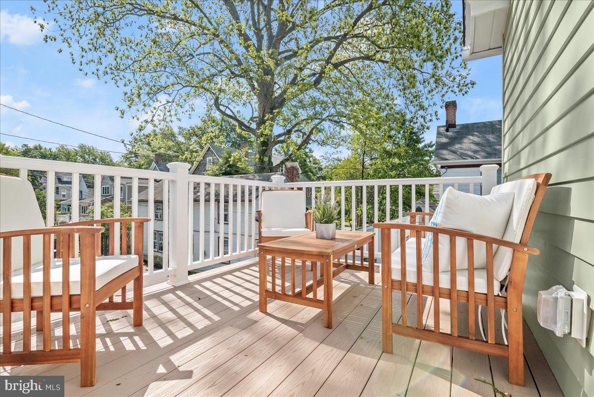 EASTON - Residential