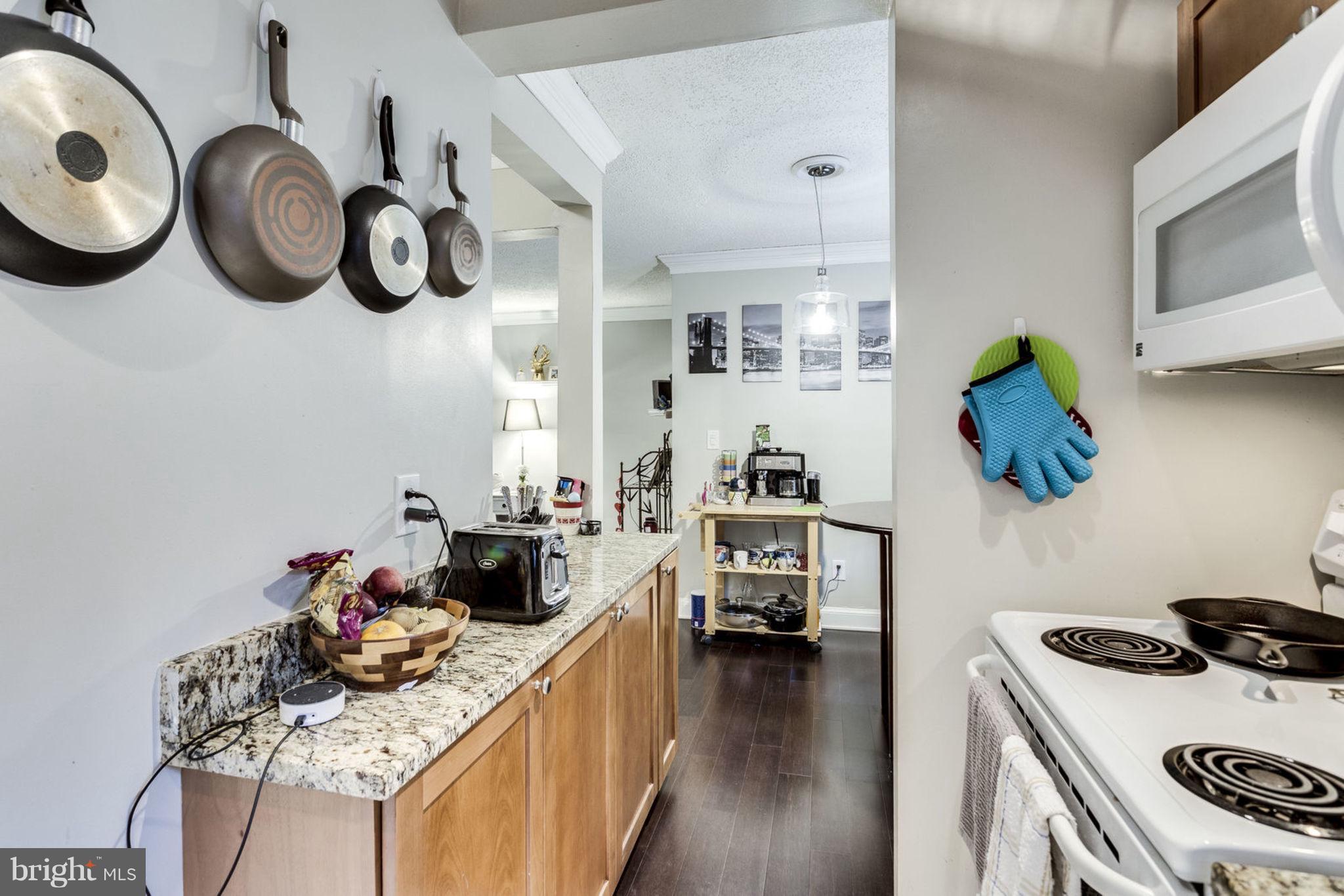 POTOWMACK CROSSING - Residential