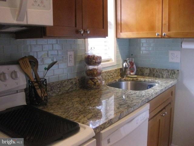 POTOWMACK CROSSING - Residential