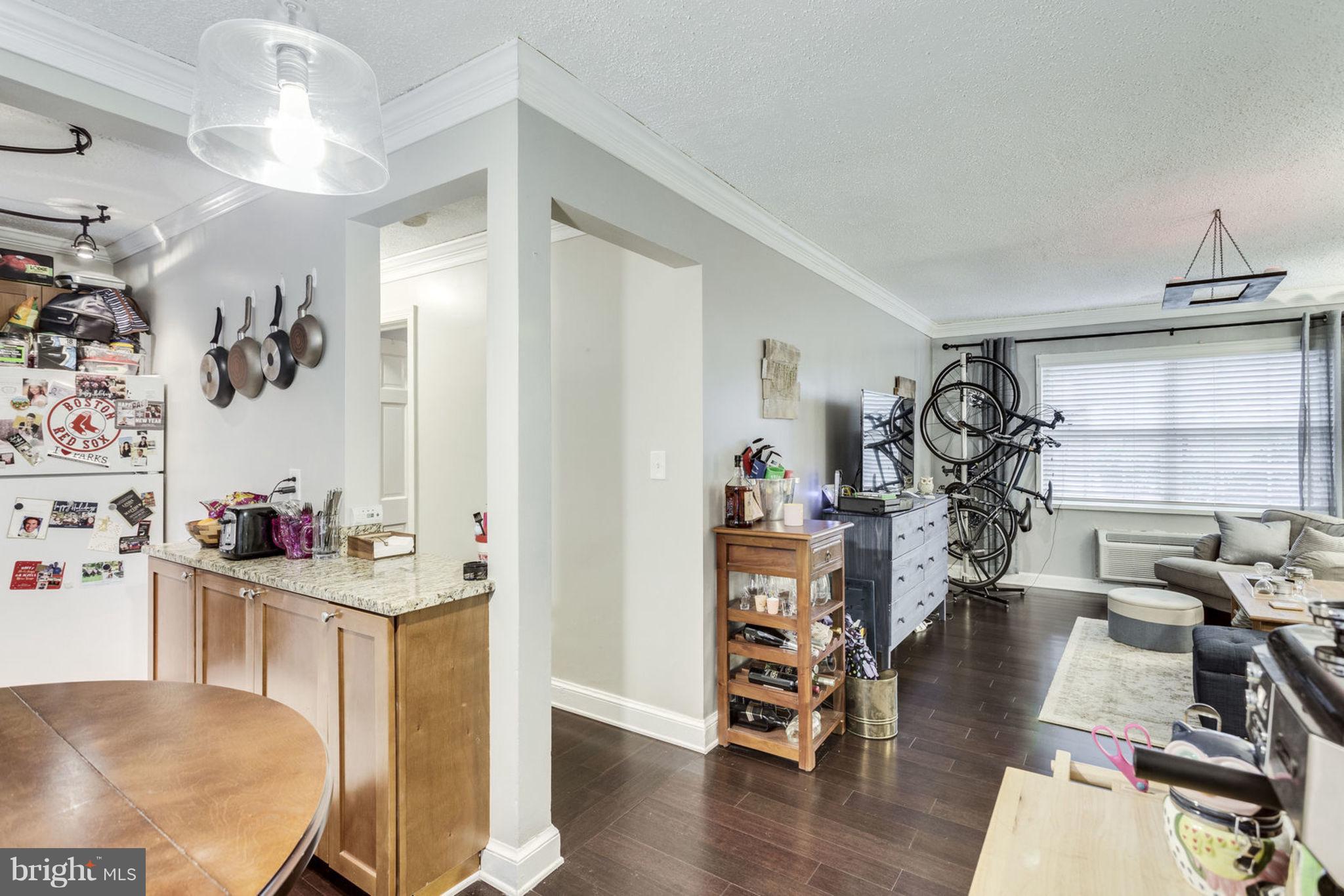 POTOWMACK CROSSING - Residential