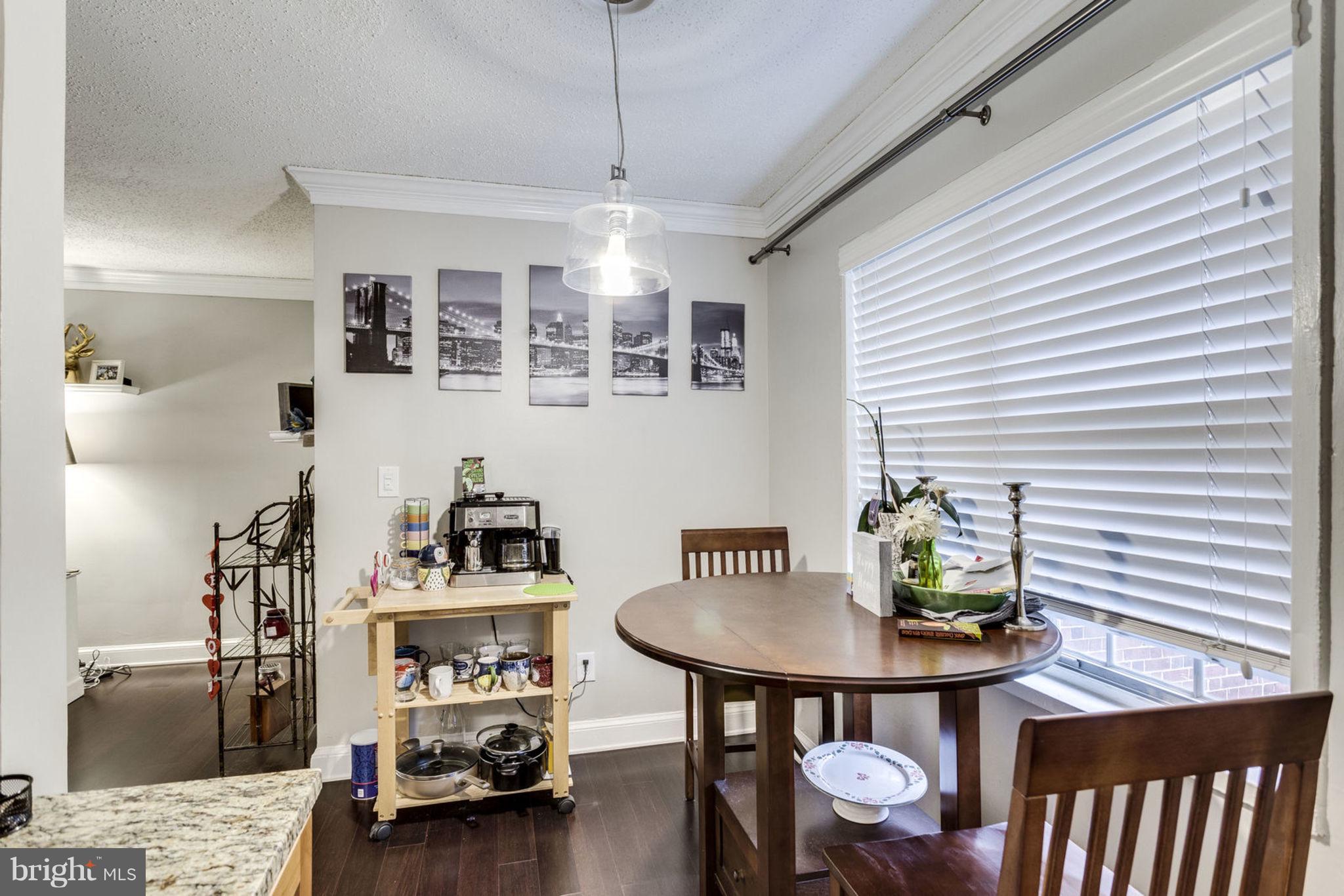 POTOWMACK CROSSING - Residential