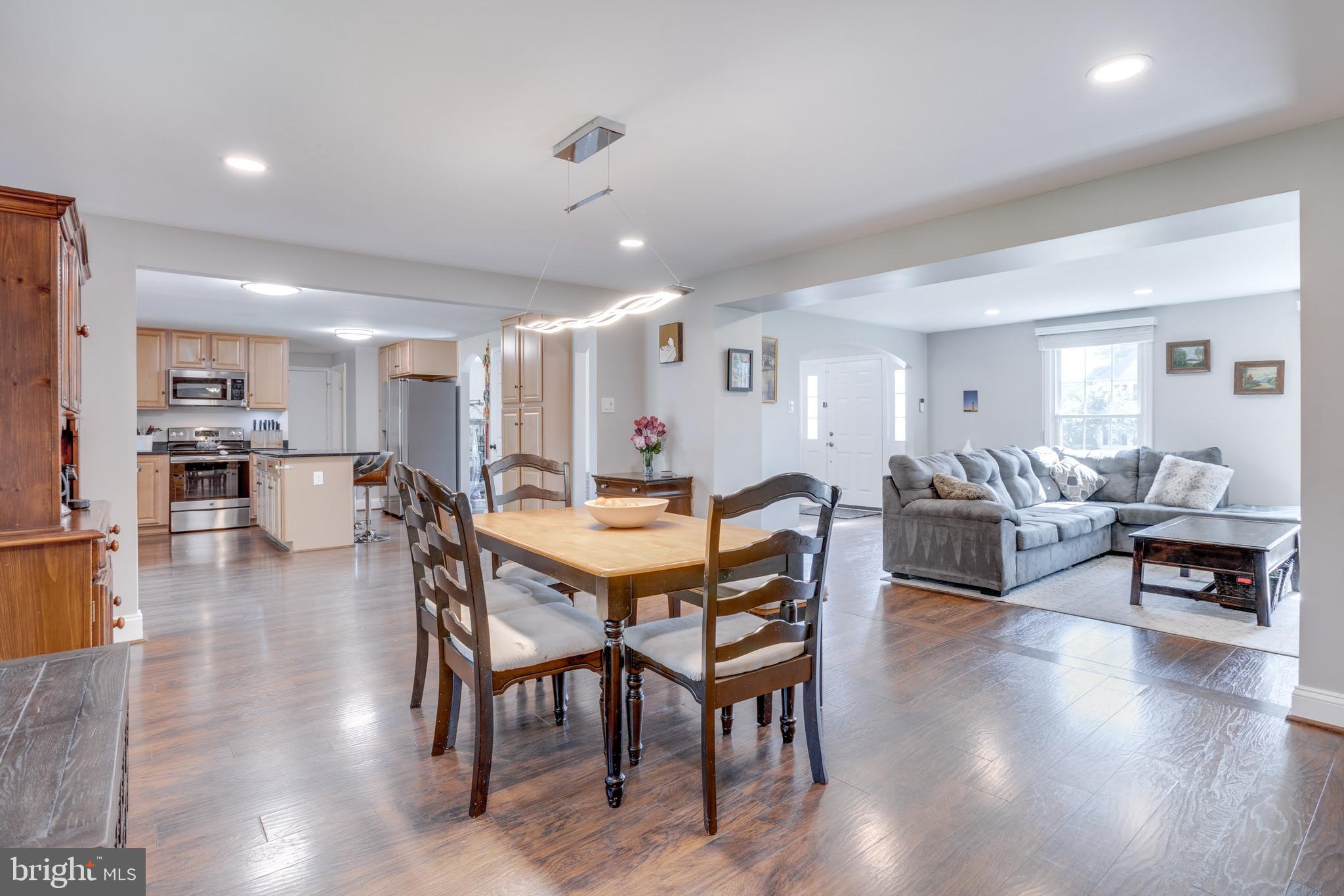 7114 STERLING GROVE DRIVE