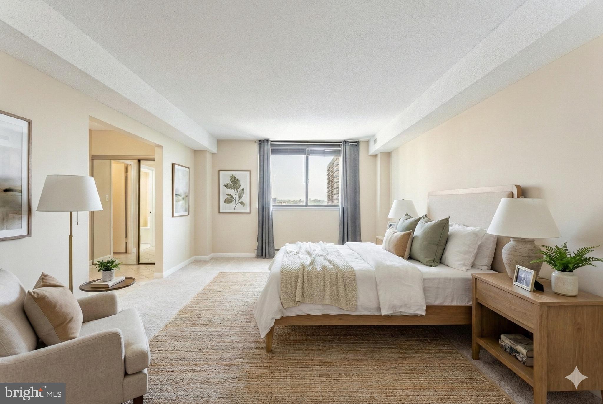 SKYLINE HOUSE - Residential