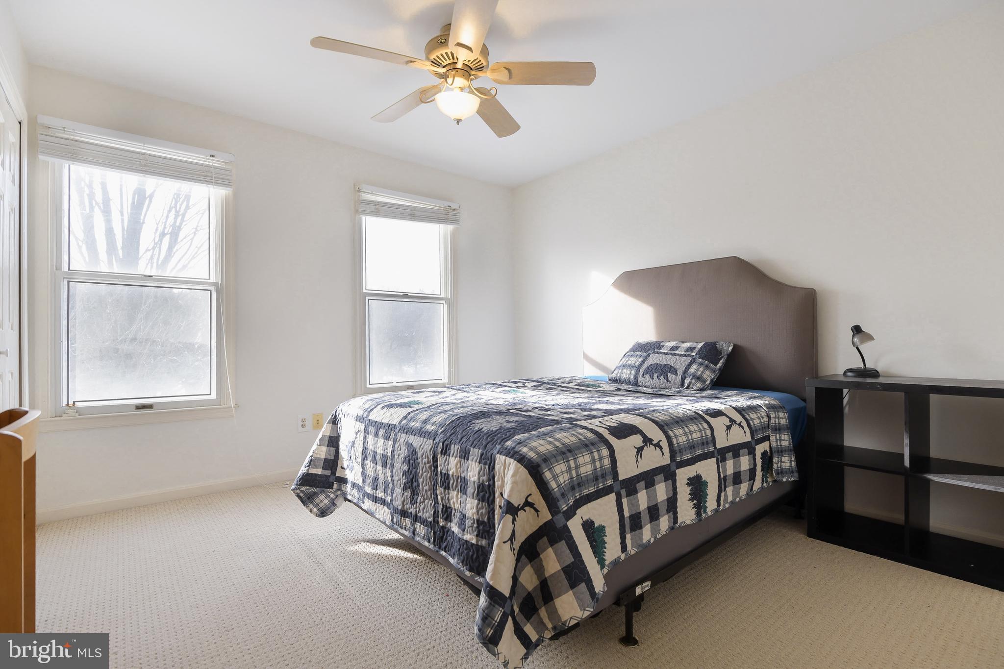 HUNTERS GLEN - Residential