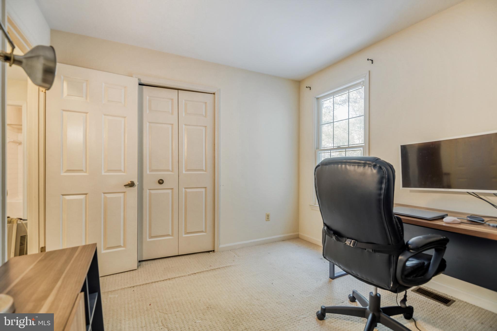 HUNTERS GLEN - Residential