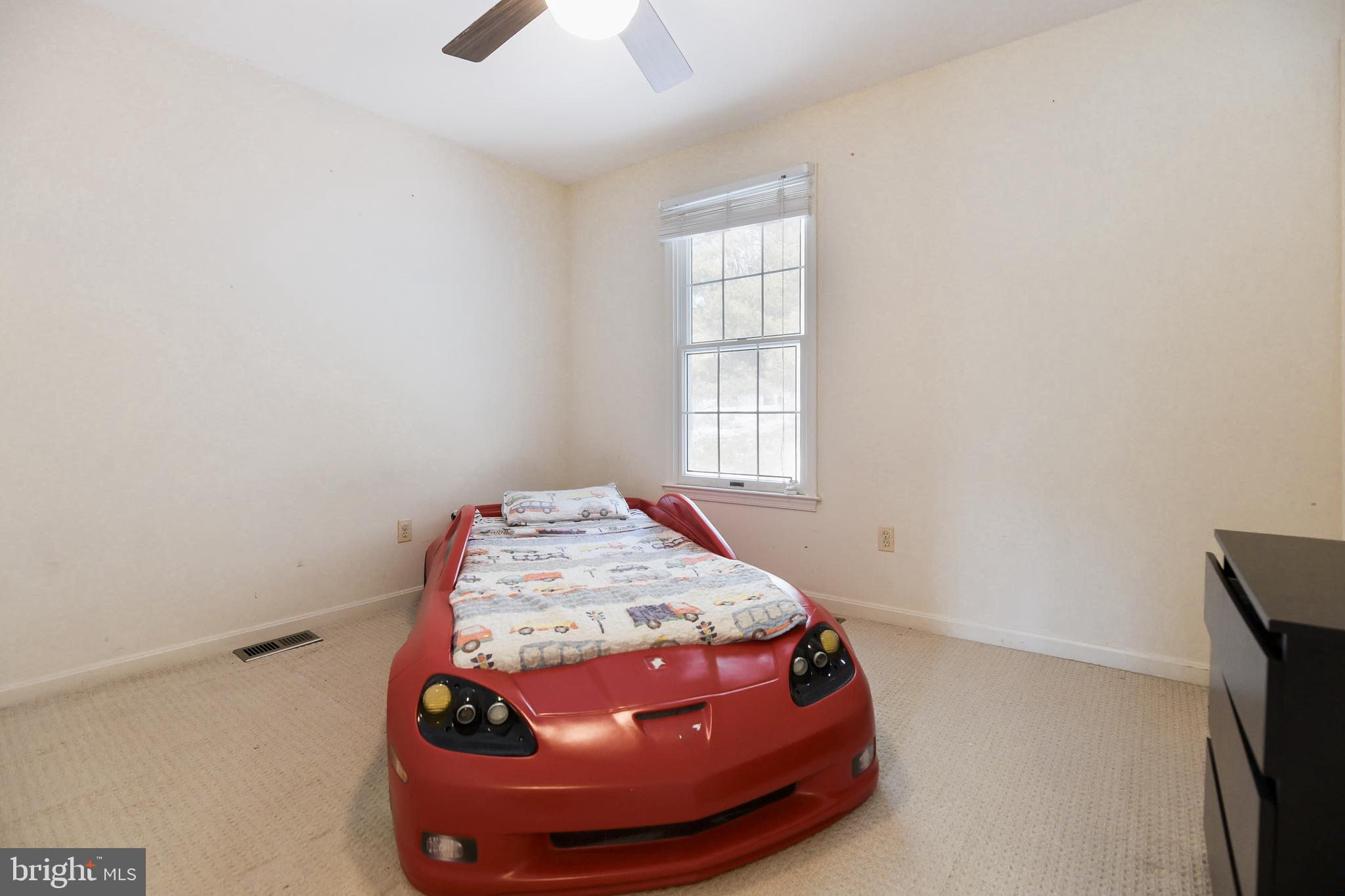 HUNTERS GLEN - Residential