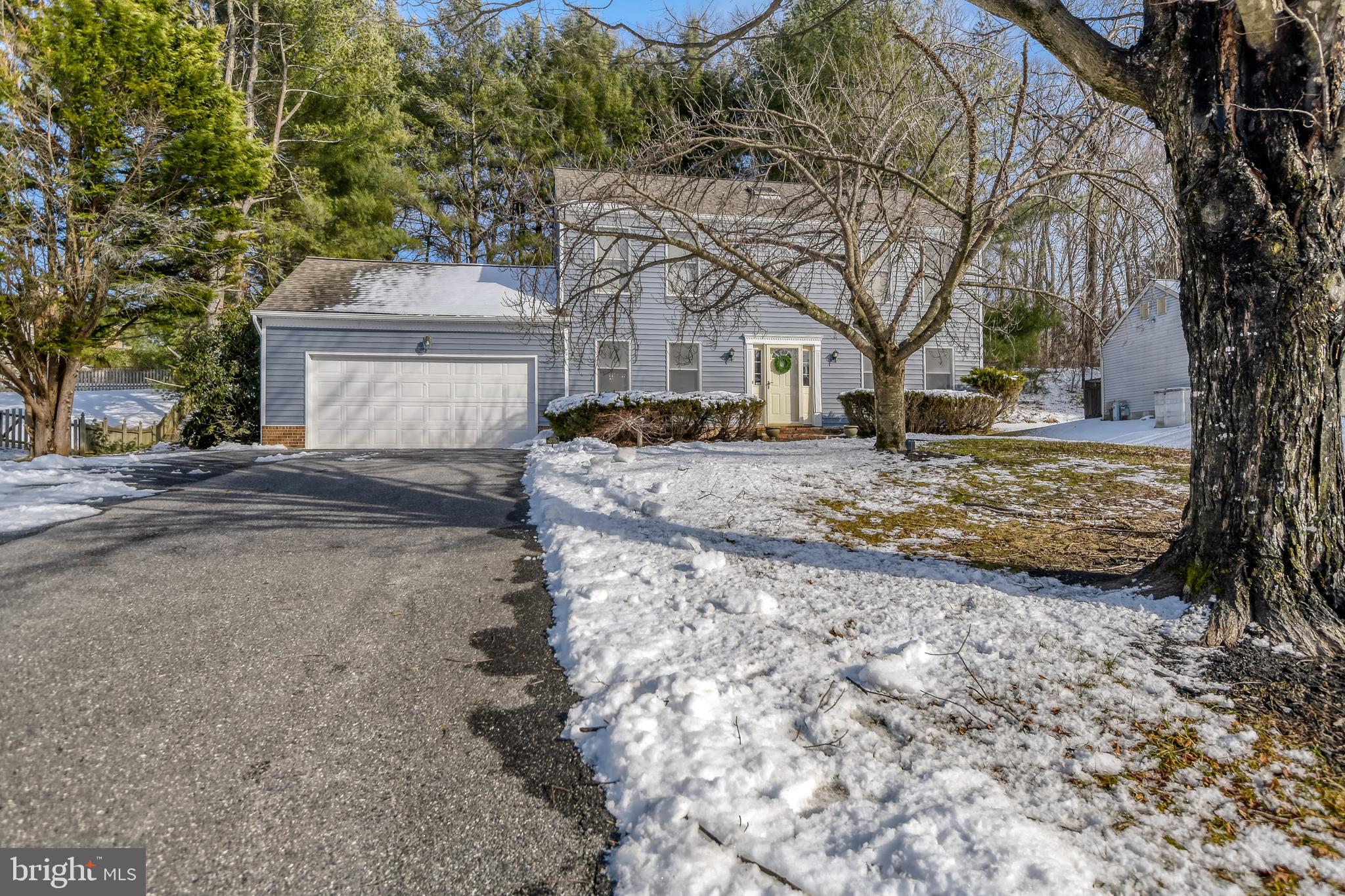 HUNTERS GLEN - Residential