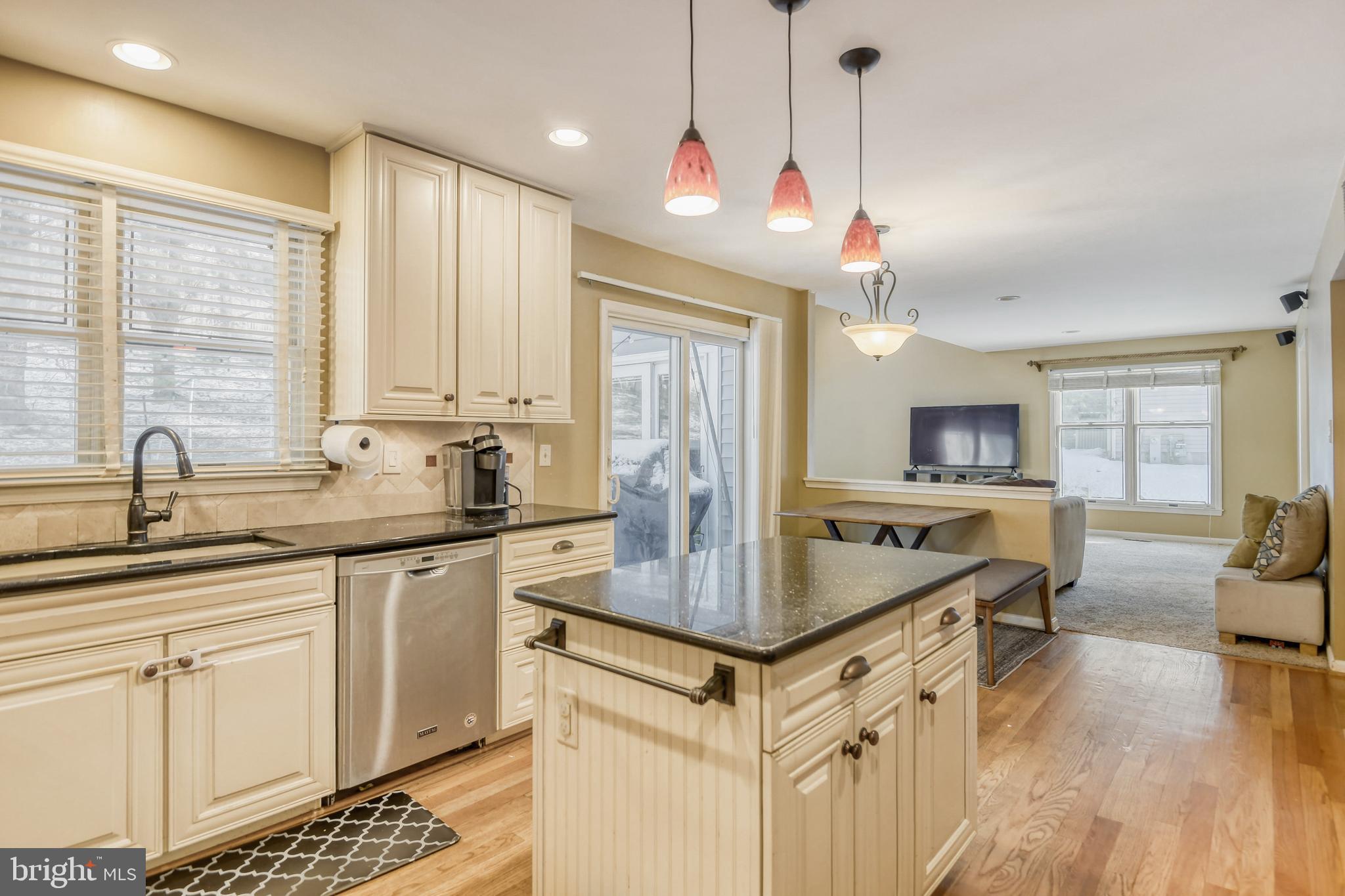 HUNTERS GLEN - Residential