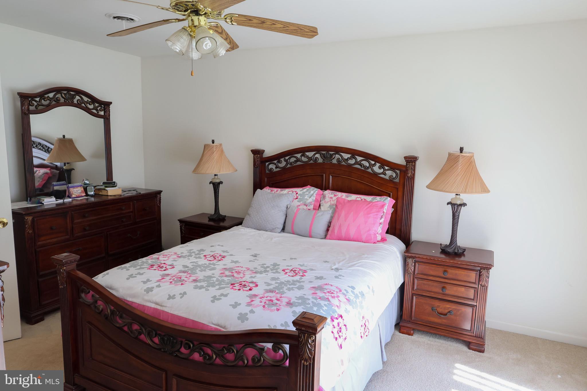 FOUNTAINVIEW - Residential