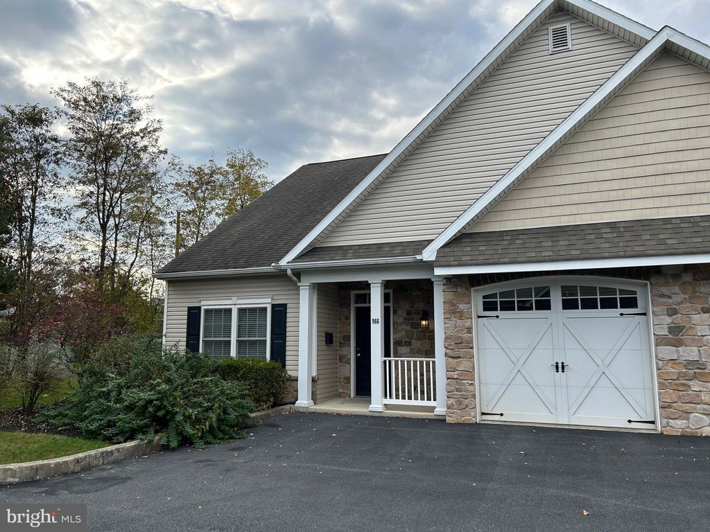 Photo of 966 Elm Avenue, Lancaster, PA 17603 (MLS # PALA2043736)