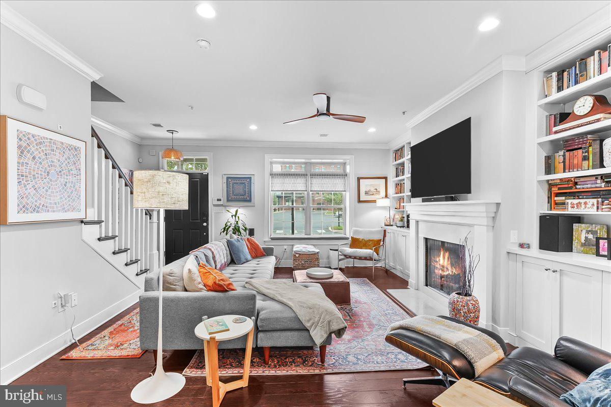 MAGNOLIA PLACE - Residential