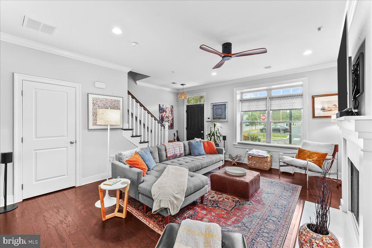 MAGNOLIA PLACE - Residential