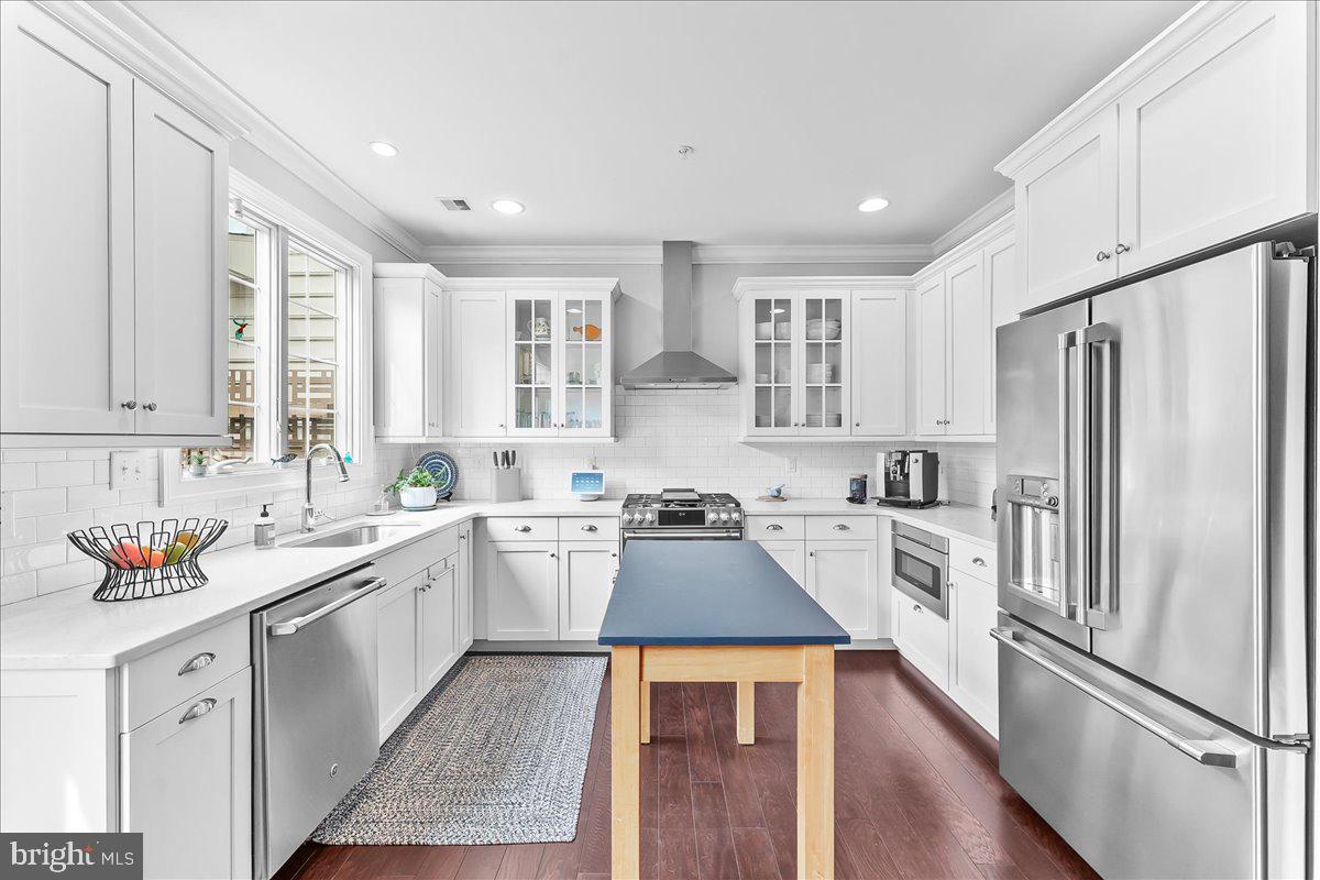 MAGNOLIA PLACE - Residential