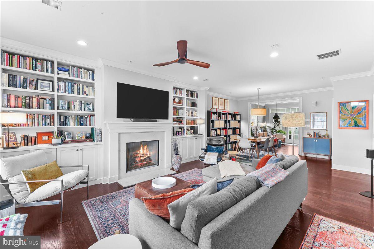 MAGNOLIA PLACE - Residential