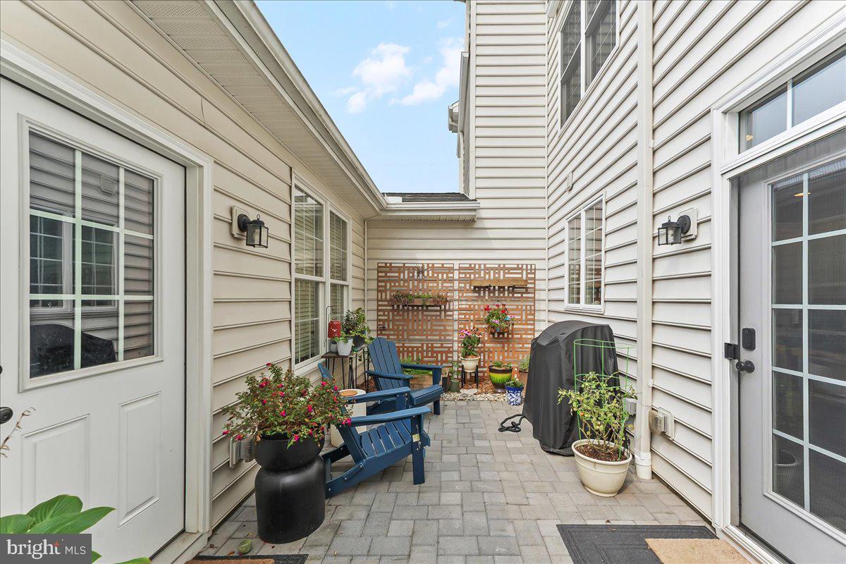 MAGNOLIA PLACE - Residential