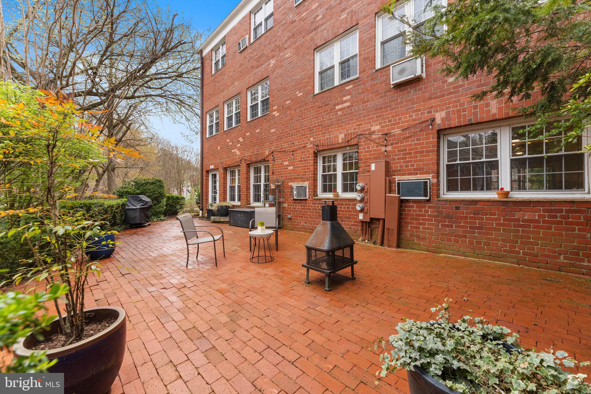 PARKFAIRFAX - Residential