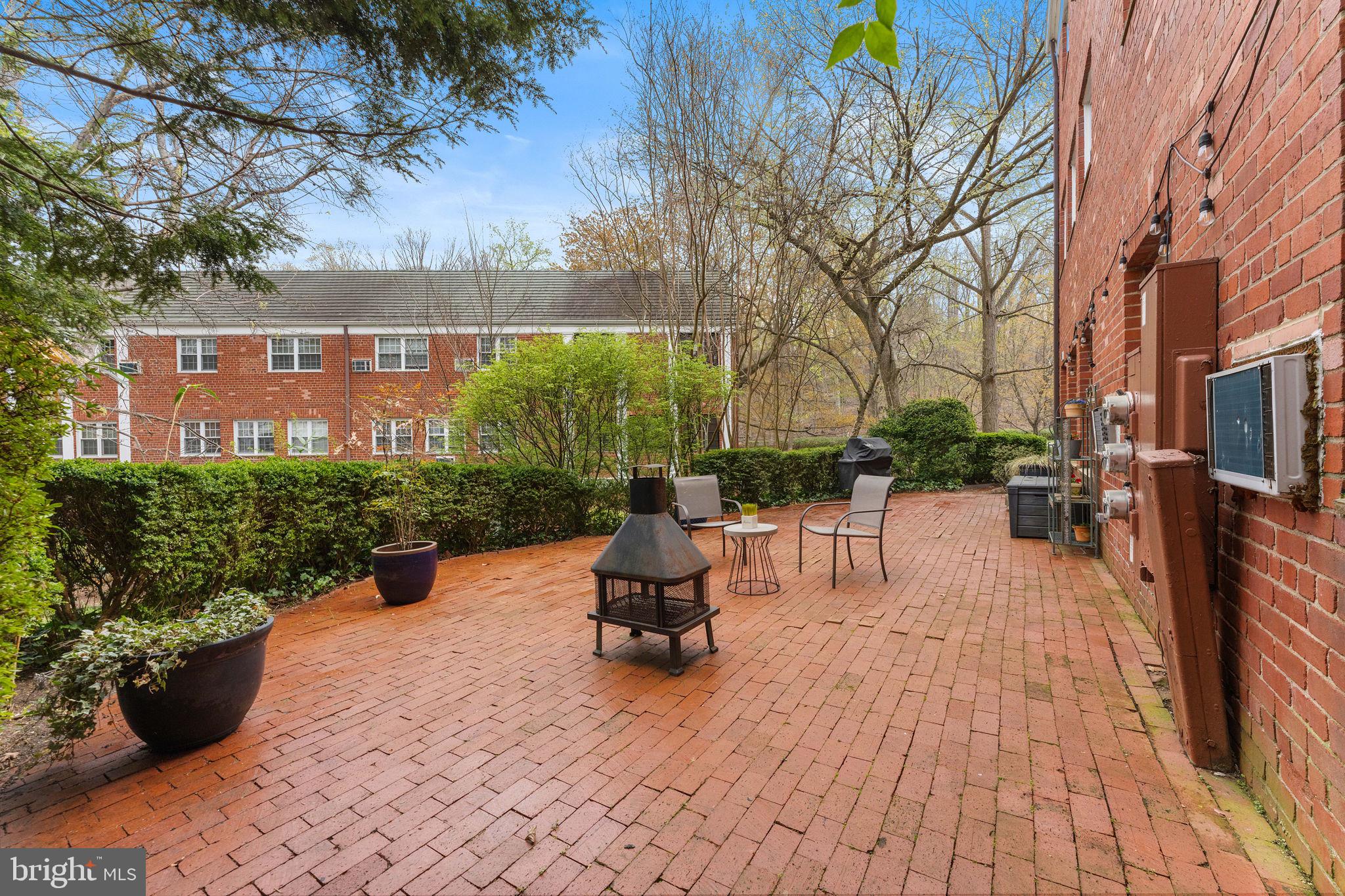 PARKFAIRFAX - Residential