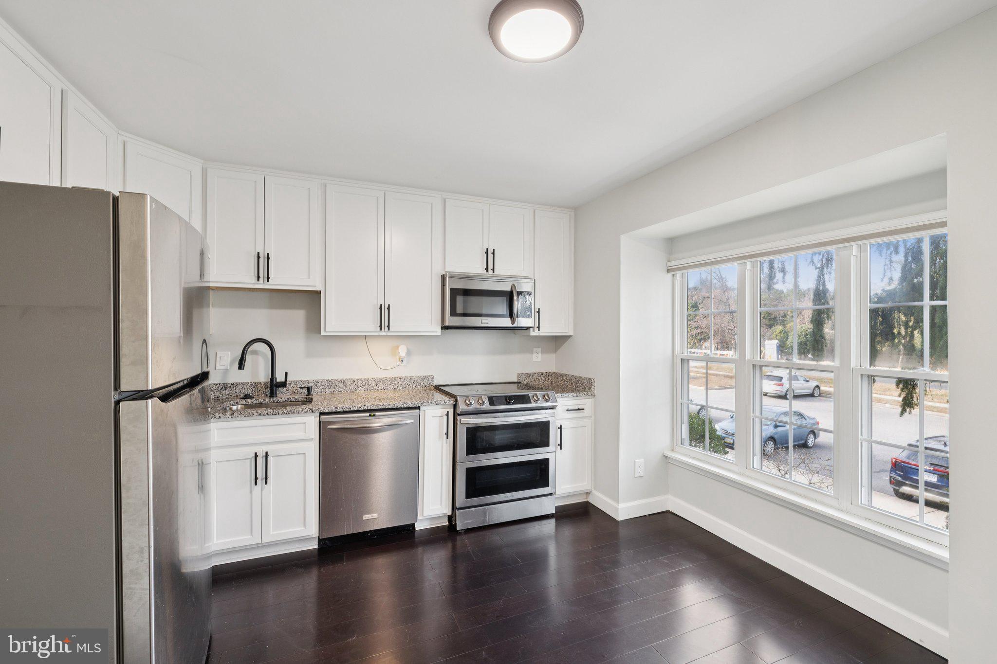 4241 STOCKBRIDGE DRIVE