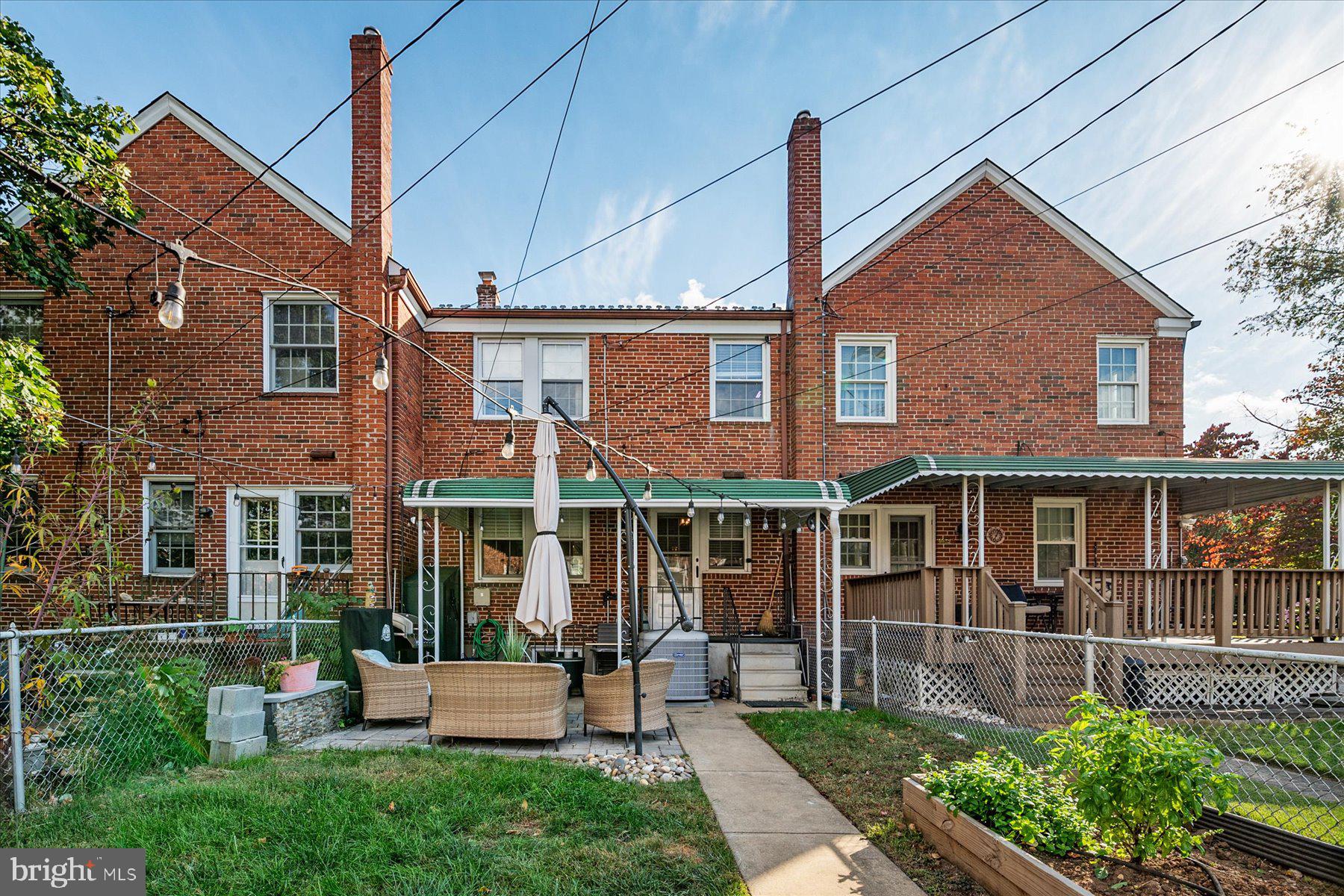 ACADEMY HEIGHTS - Residential