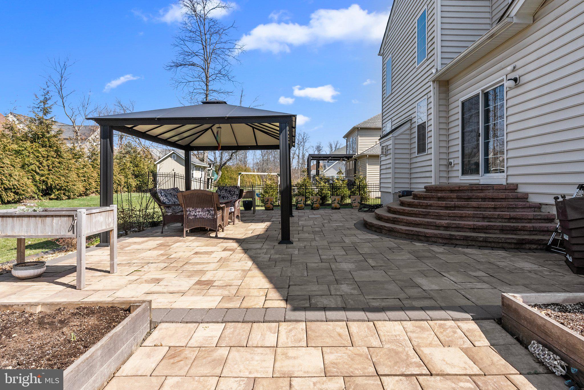 WARRINGTON GLEN - Residential