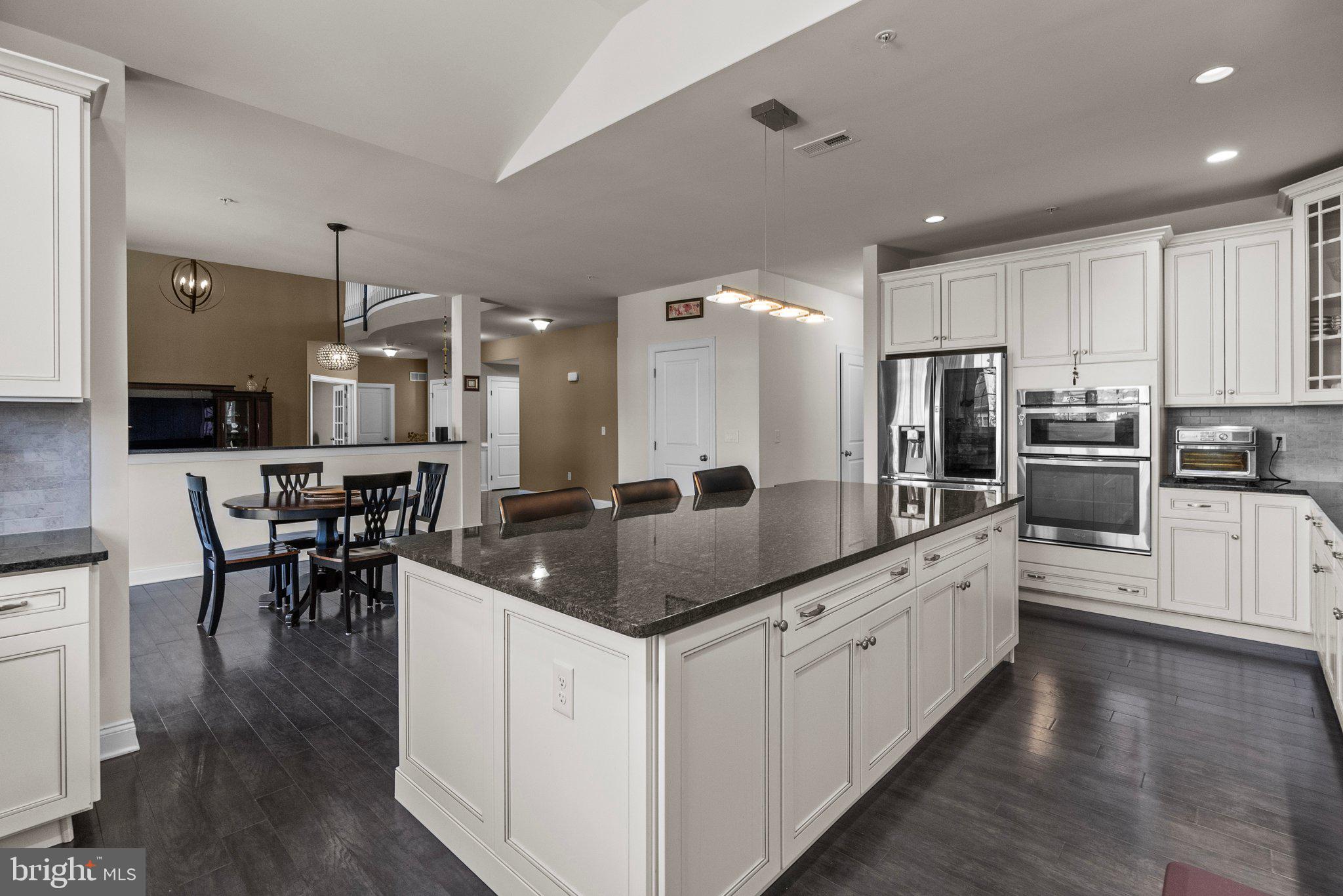 WARRINGTON GLEN - Residential