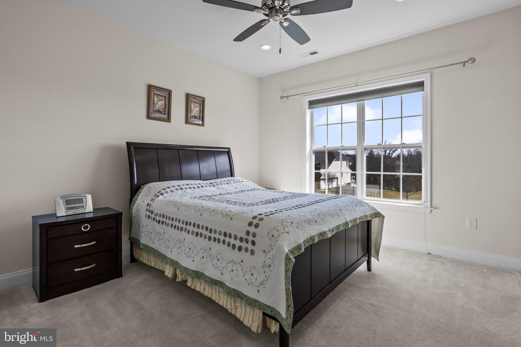 WARRINGTON GLEN - Residential