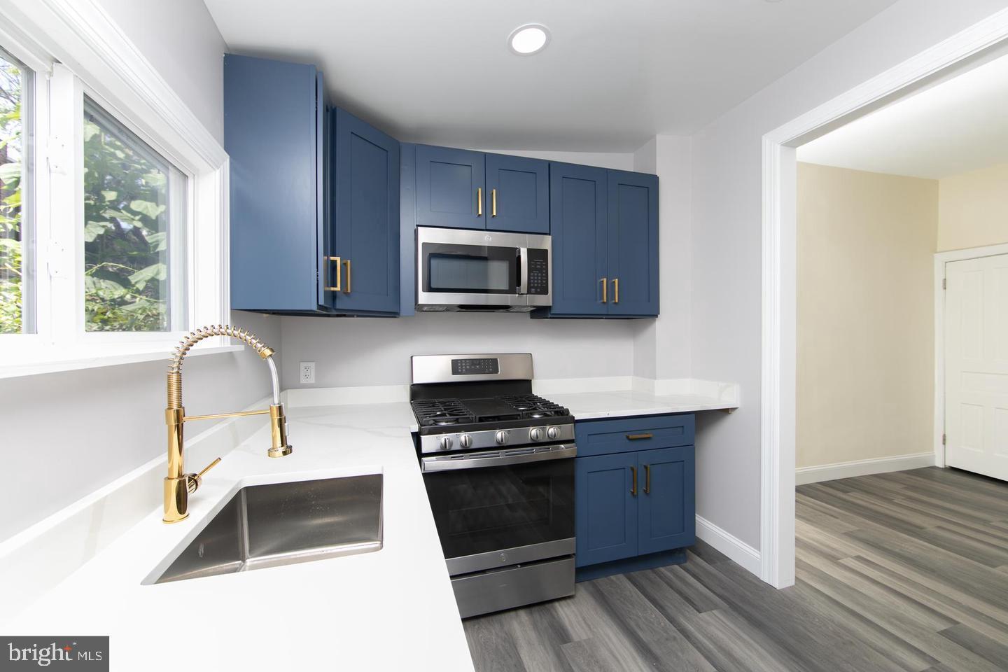 WEST PHILADELPHIA - Residential