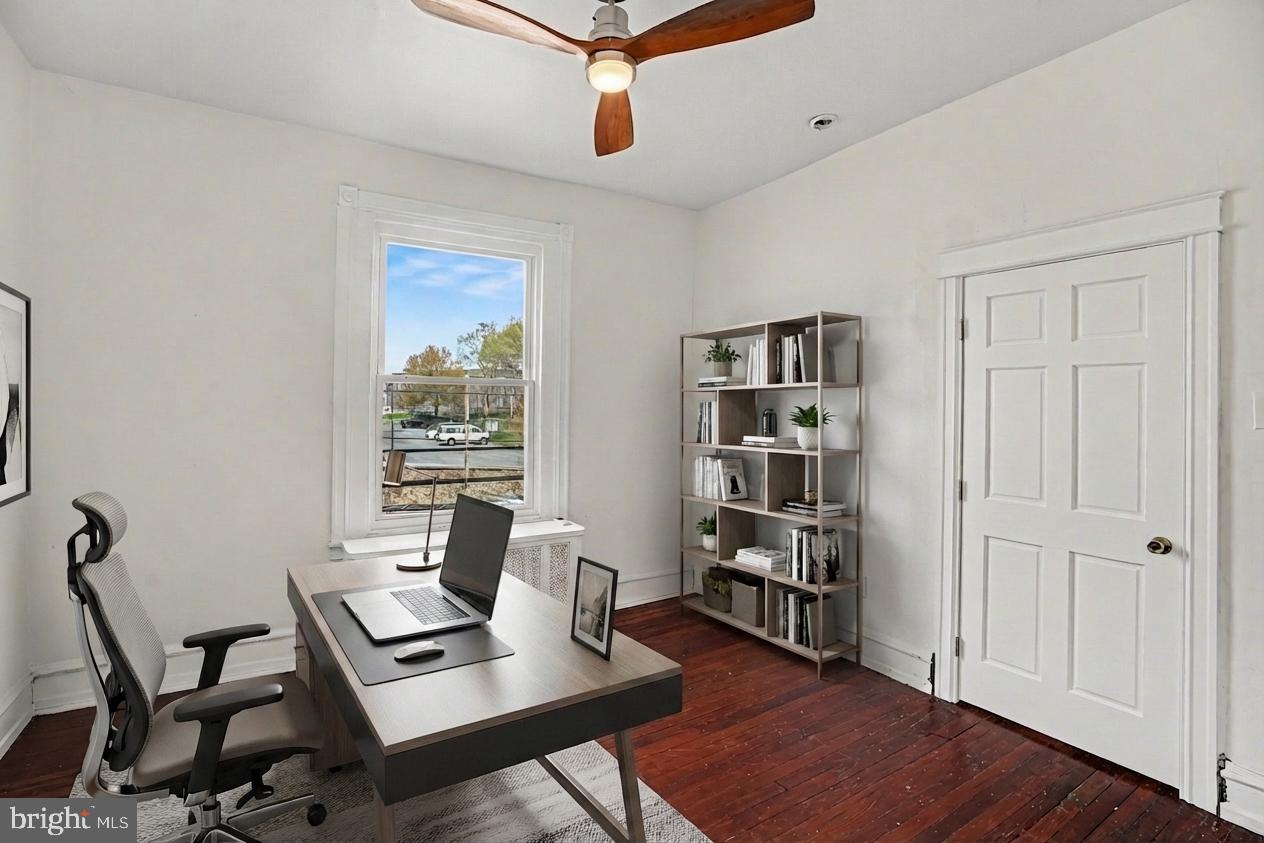 FAIRMOUNT - Residential