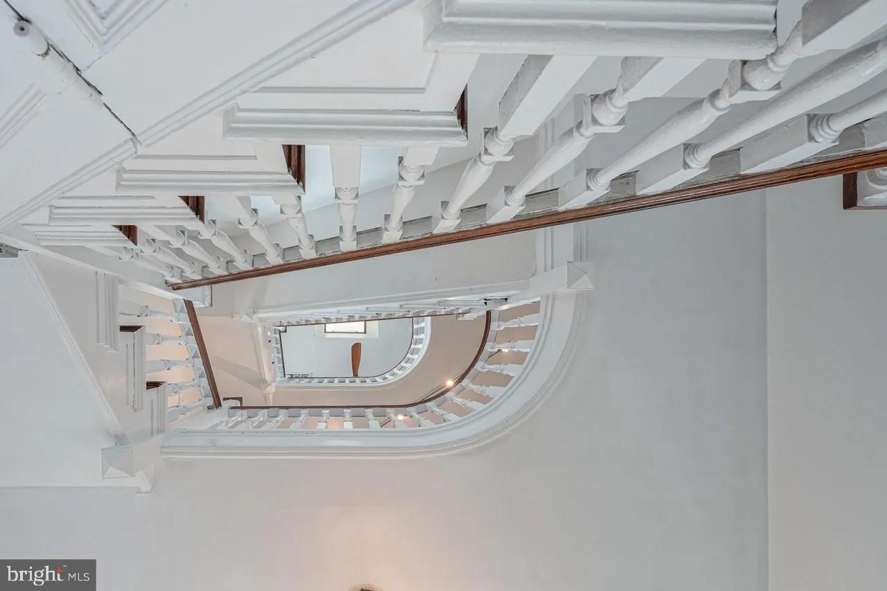 FAIRMOUNT - Residential