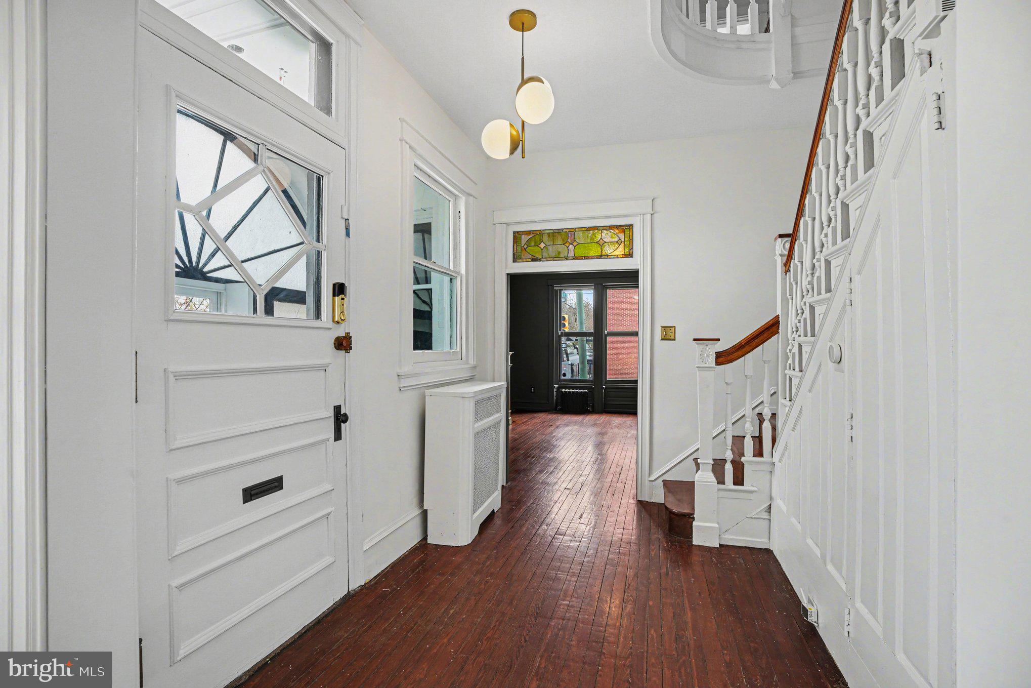 FAIRMOUNT - Residential