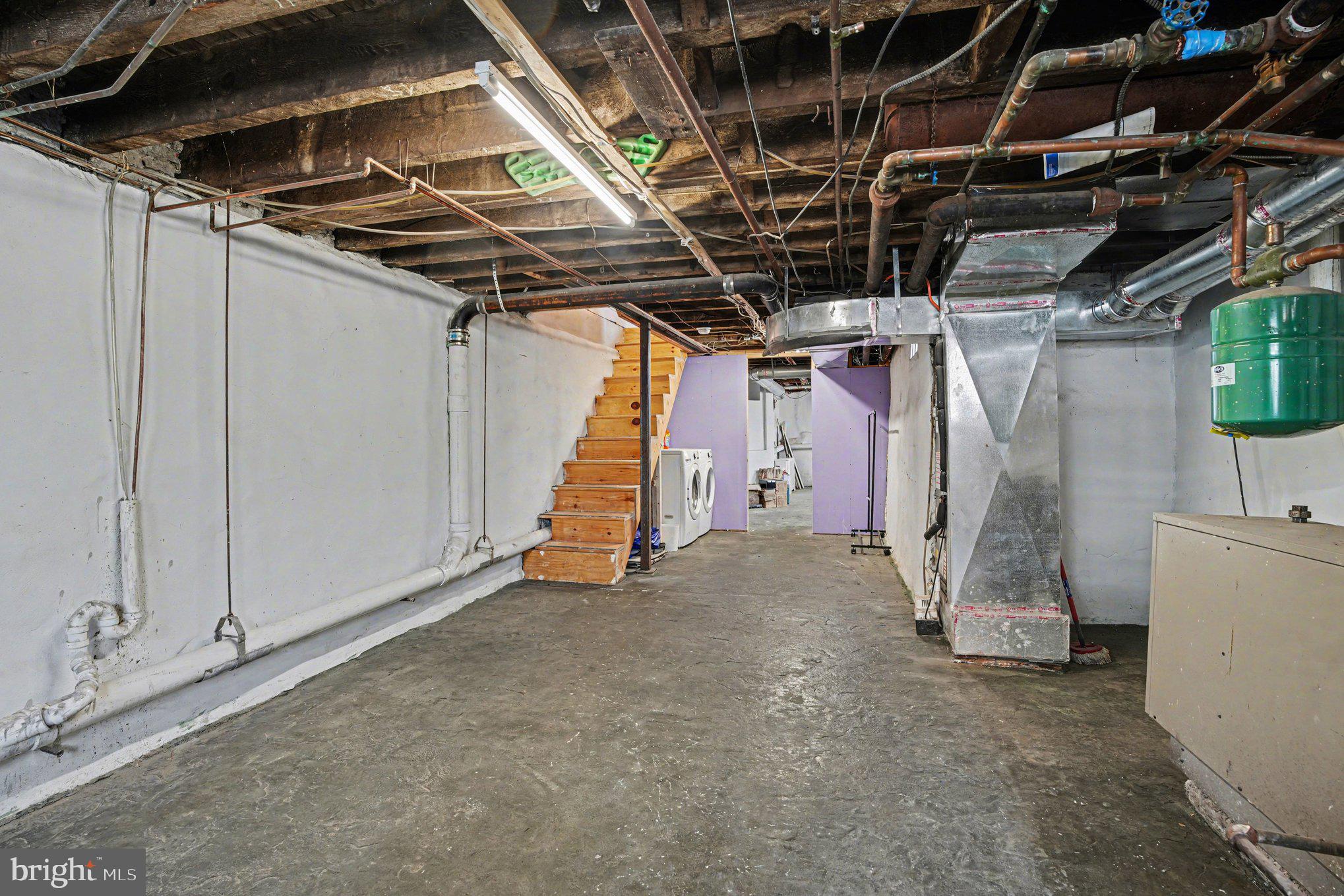 FAIRMOUNT - Residential