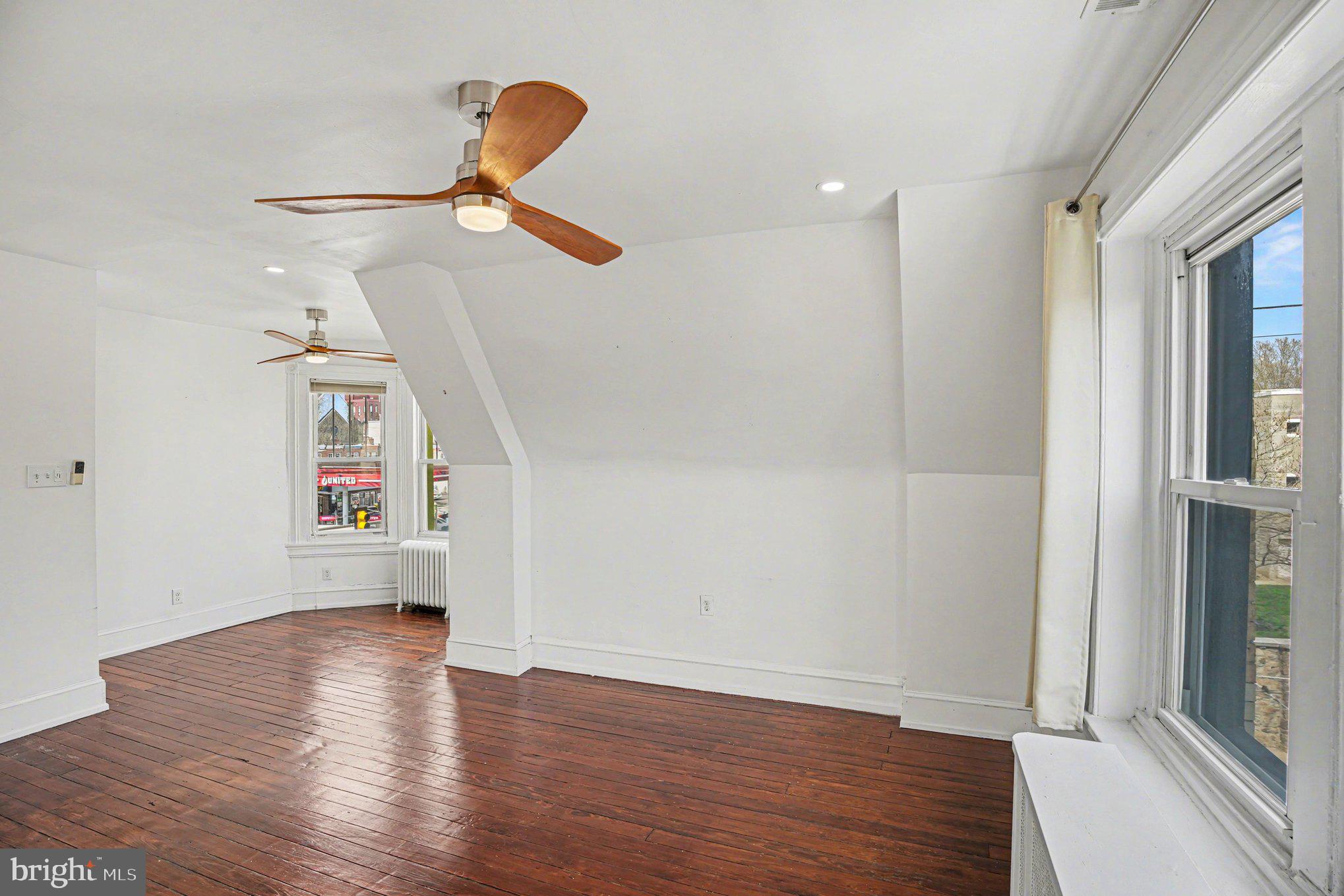 FAIRMOUNT - Residential