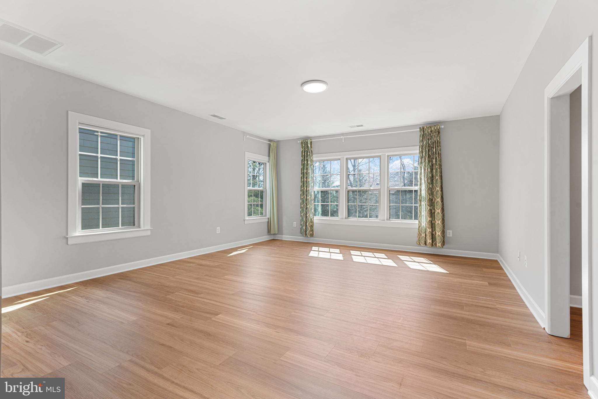 AVENSHIRE - Residential