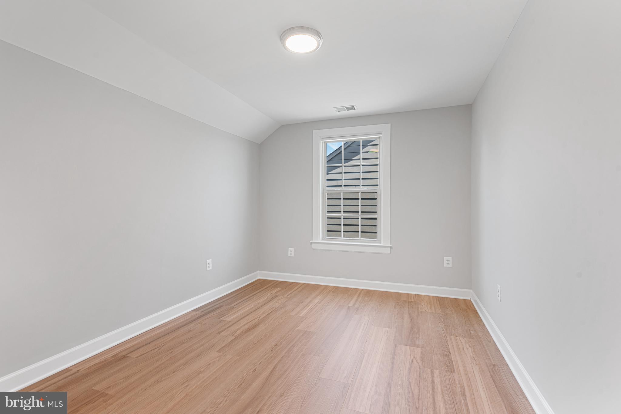 AVENSHIRE - Residential