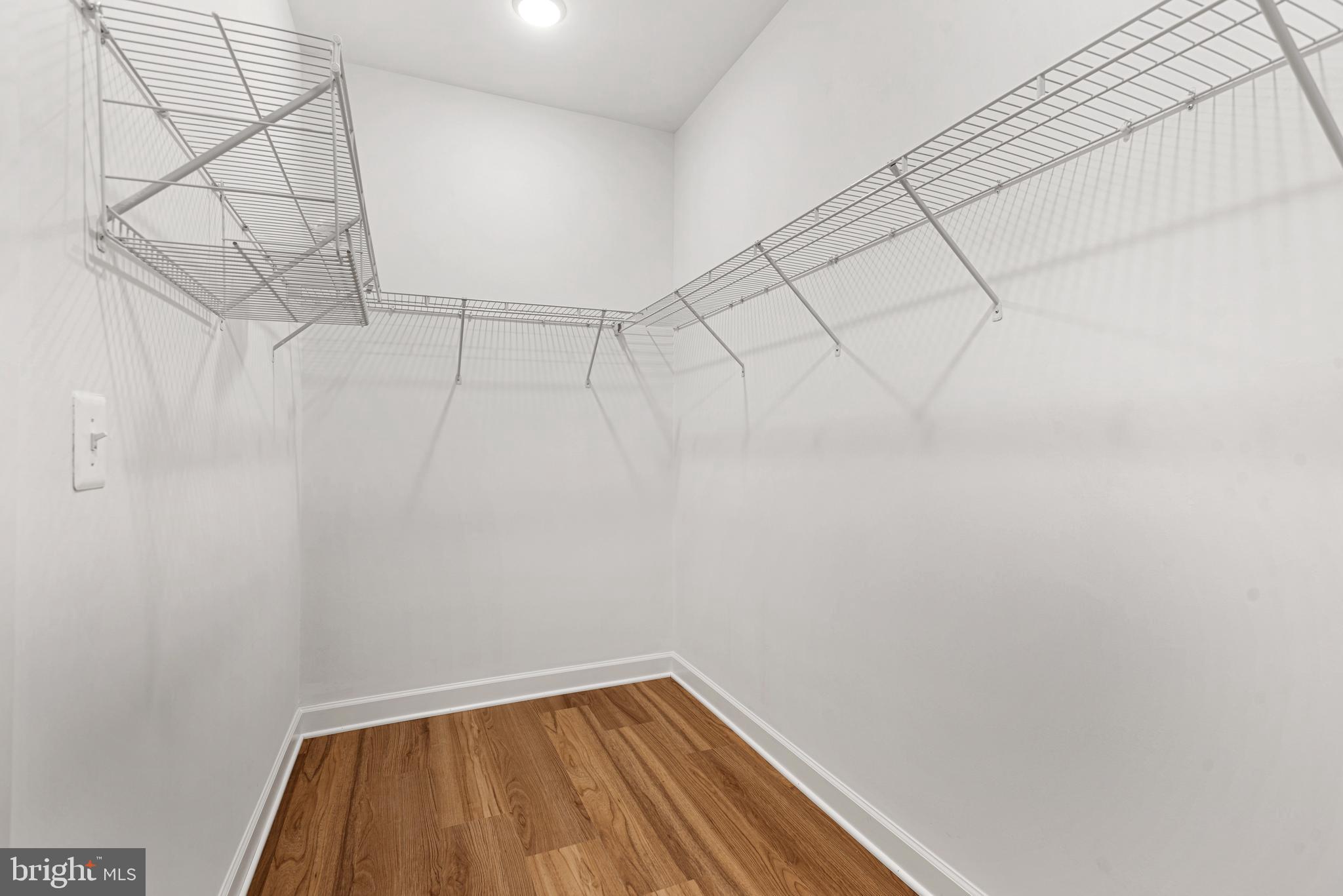 AVENSHIRE - Residential