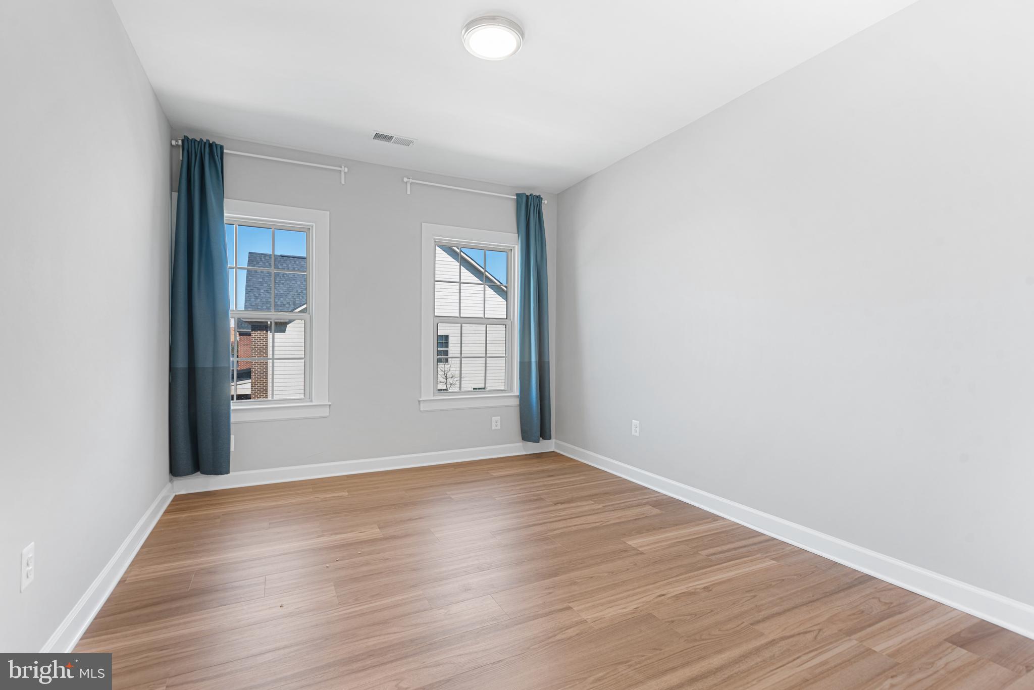 AVENSHIRE - Residential