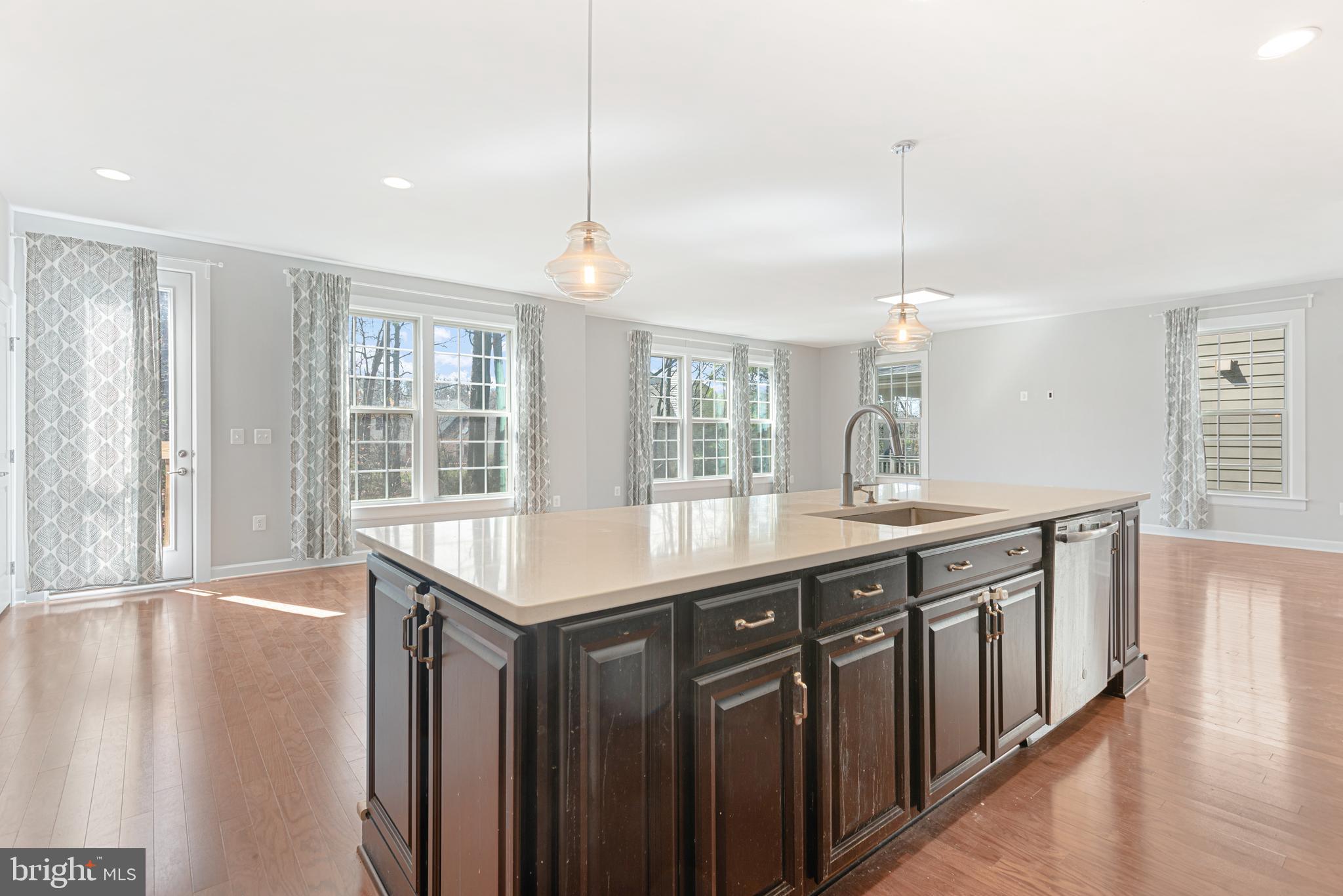 AVENSHIRE - Residential