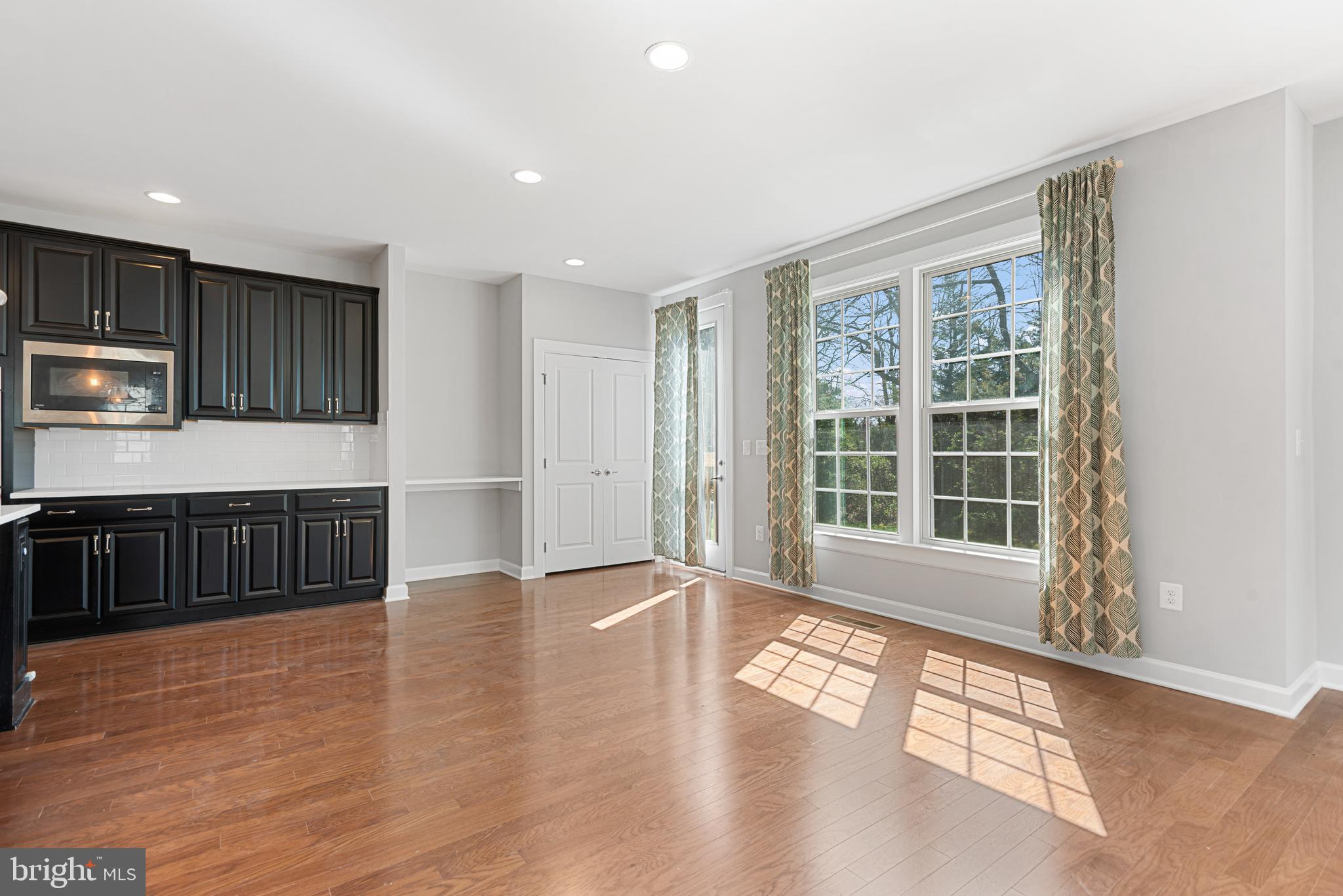 AVENSHIRE - Residential