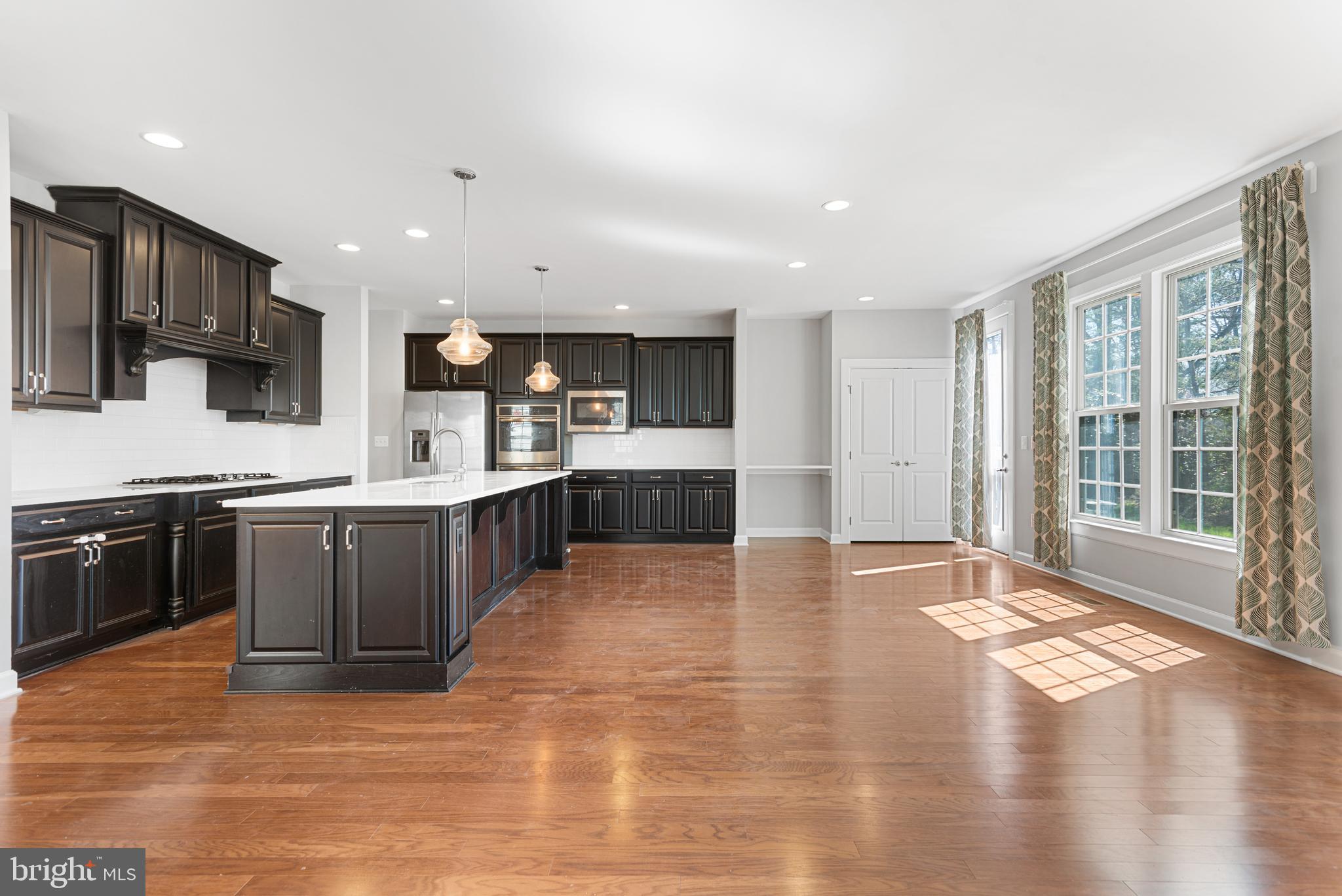 AVENSHIRE - Residential