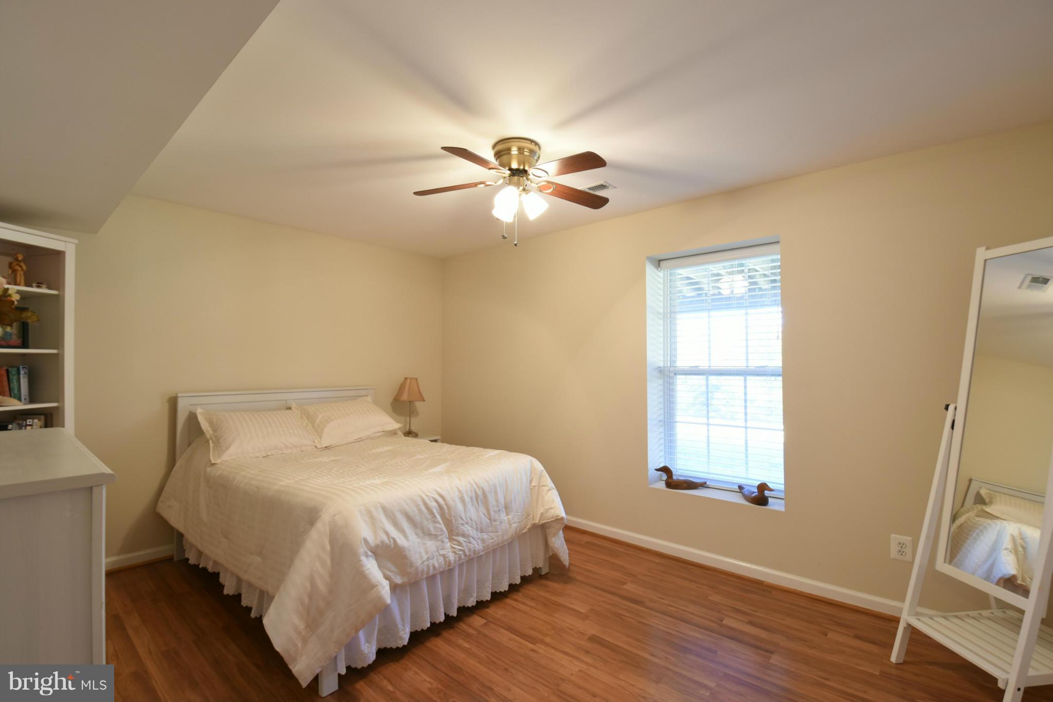 WAYSIDE VILLAGE - Residential