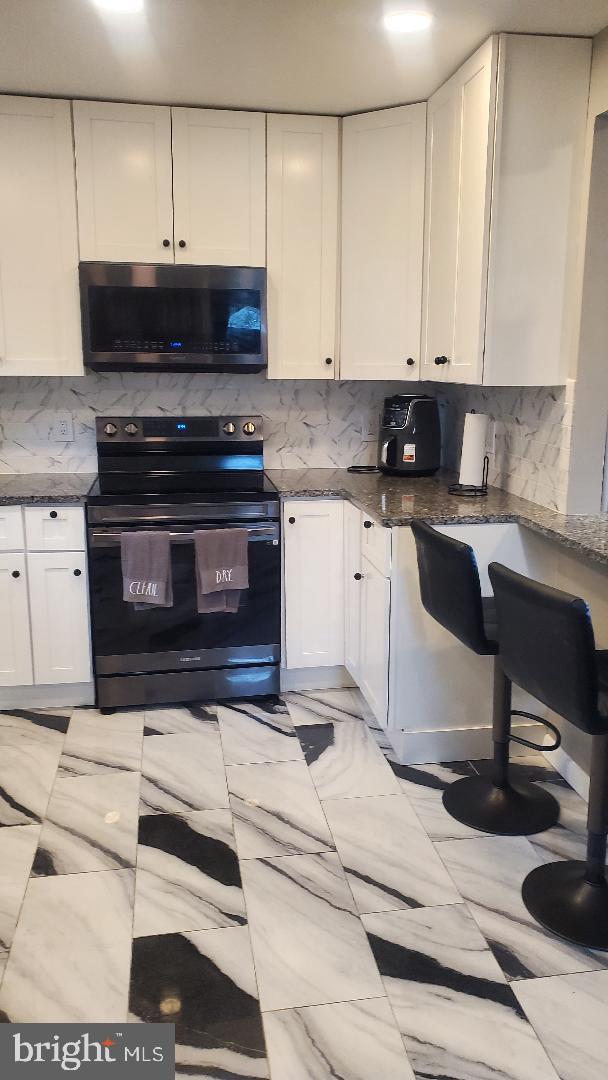 ANDREWS HILLS - Residential