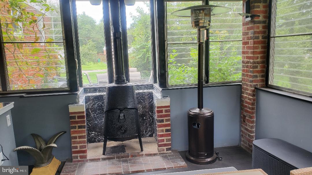 ANDREWS HILLS - Residential