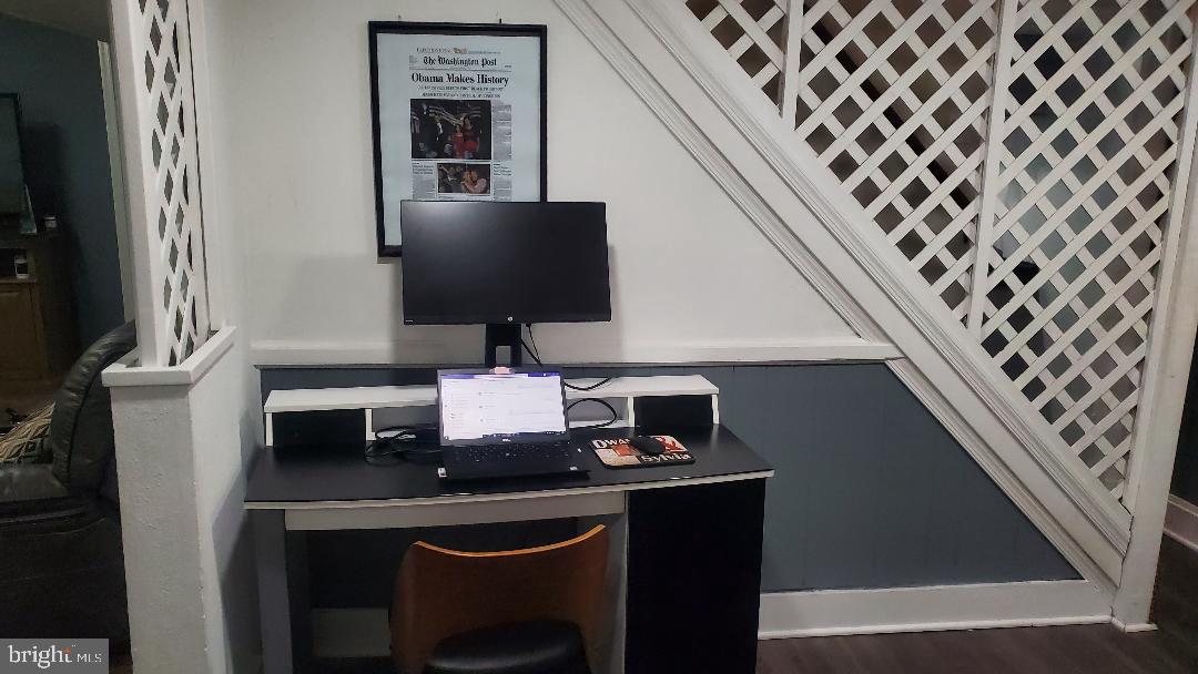 ANDREWS HILLS - Residential